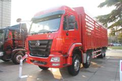 中國(guó)重汽 豪瀚-J5G重卡 310馬力 8X4 倉(cāng)柵式載貨車