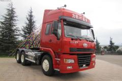 力帆 歐式戰(zhàn)龍 V9重卡 340馬力 6X4 牽引車(chē)(LFJ4250G2)