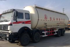 北奔重卡 336馬力 8X4 粉粒物料車(chē)(ND5310GFLZ01)