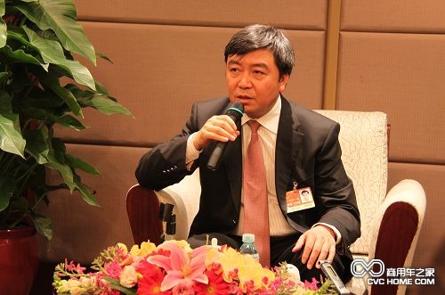 郭振甫(全國人大代表、鄭州日產(chǎn)汽車有限公司總經(jīng)理) 商用車之家