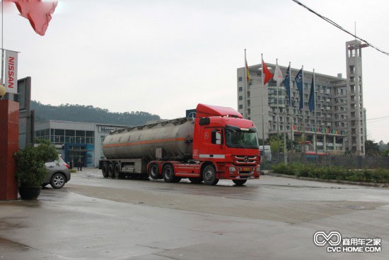      ?；愤\輸行業(yè)進口車受青睞