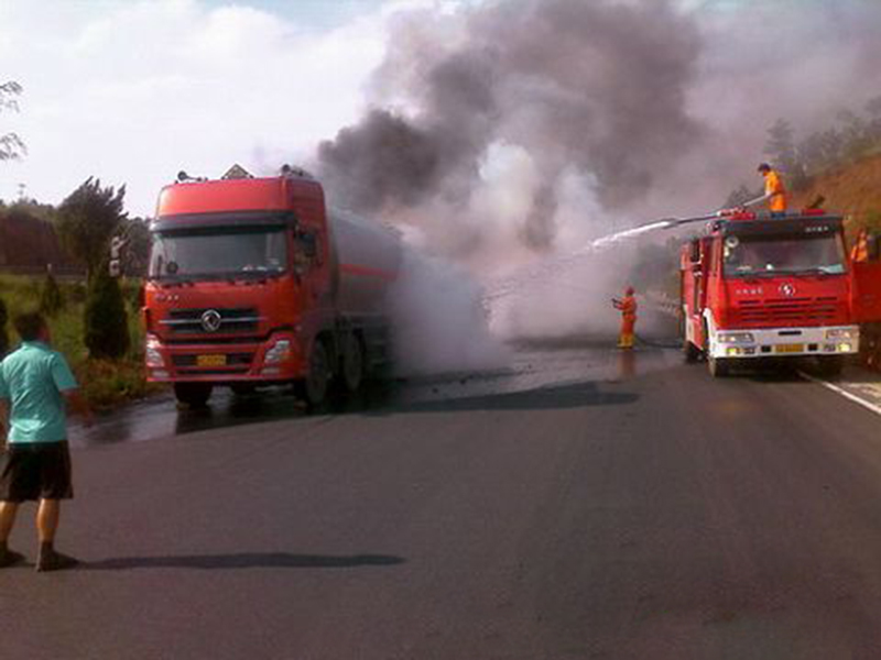 商用車之家 卡車自燃