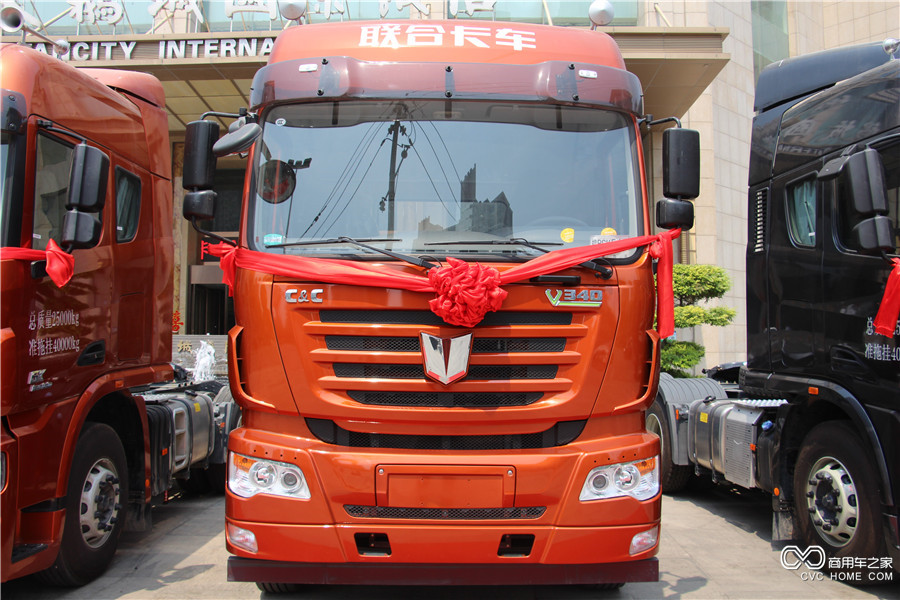 聯(lián)合卡車新V系340馬力6*2牽引車