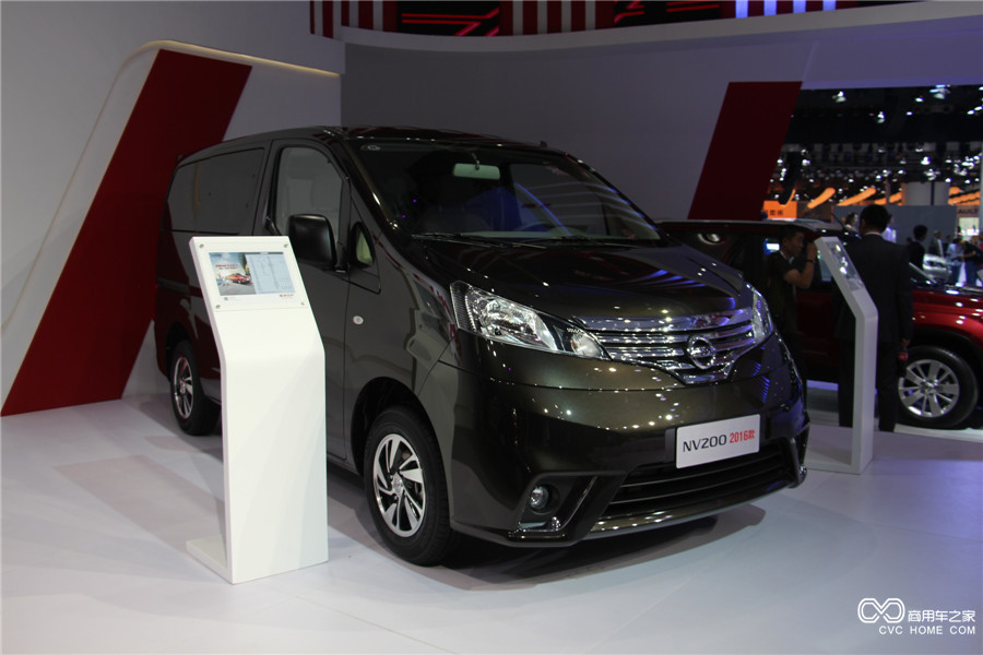 2015廣州車展：2016款東風(fēng)日產(chǎn)NV200