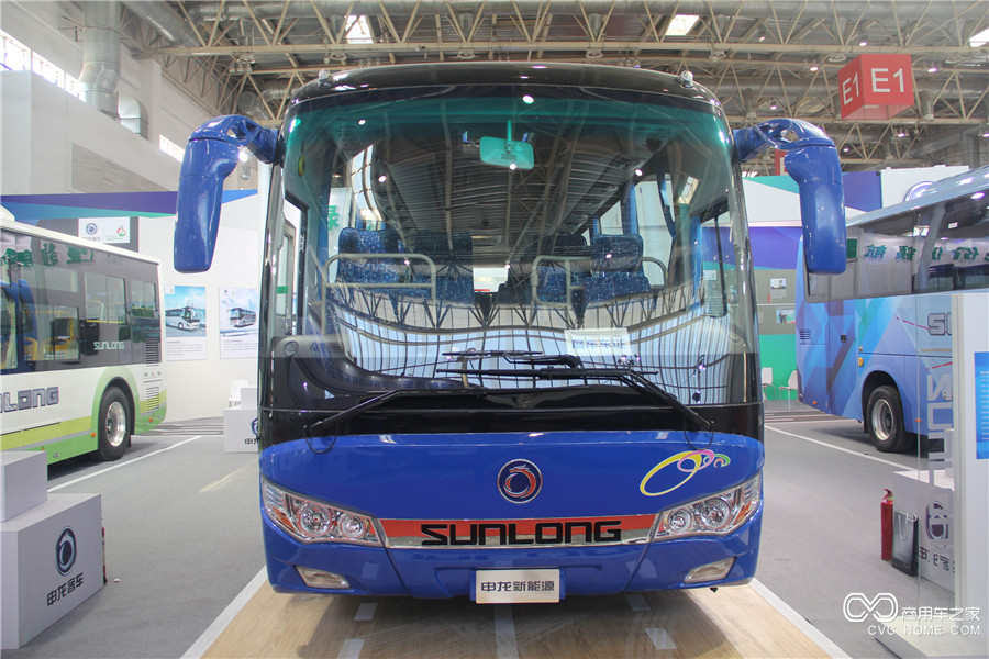 2016北京道路運(yùn)輸展 申龍SLK6128純電動(dòng)客車