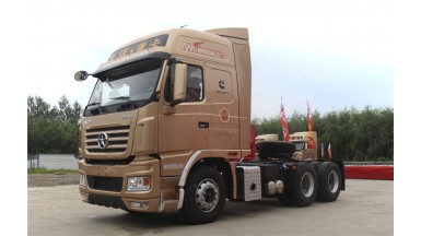 大運 N9H重卡 標(biāo)載版 460馬力 6X4牽引車(康明斯)(CGC4250D5FCCH)