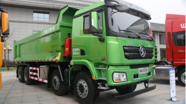 陜汽德龍X3000 濰柴9.5升 375馬力 新能源渣土車(chē)